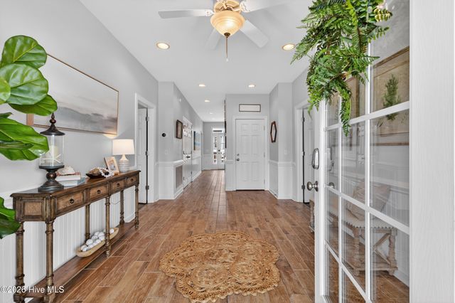 92 W First Street, Ocean Isle Beach, NC 28469