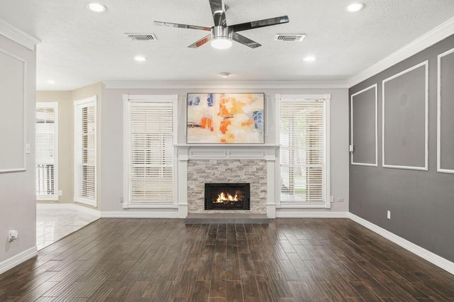 1201 Arbre Lane, Friendswood, TX 77546