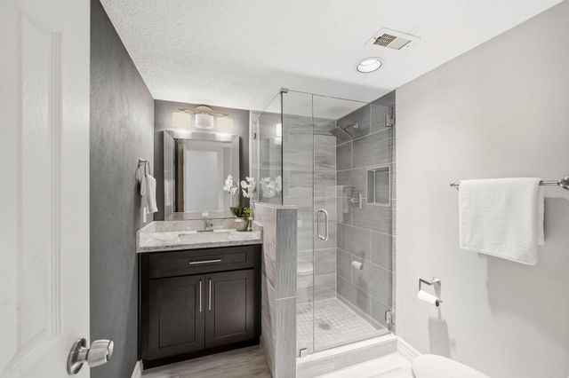 1201 Arbre Lane, Friendswood, TX 77546