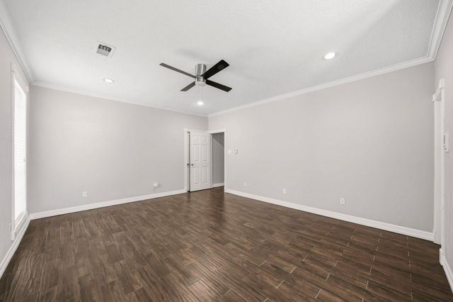 1201 Arbre Lane, Friendswood, TX 77546