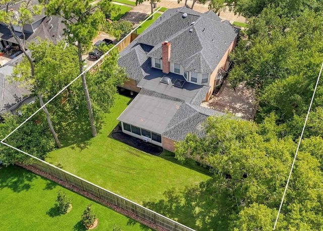 1201 Arbre Lane, Friendswood, TX 77546