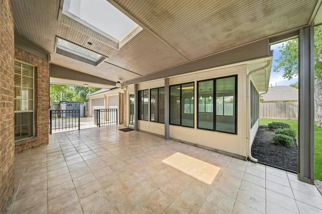 1201 Arbre Lane, Friendswood, TX 77546