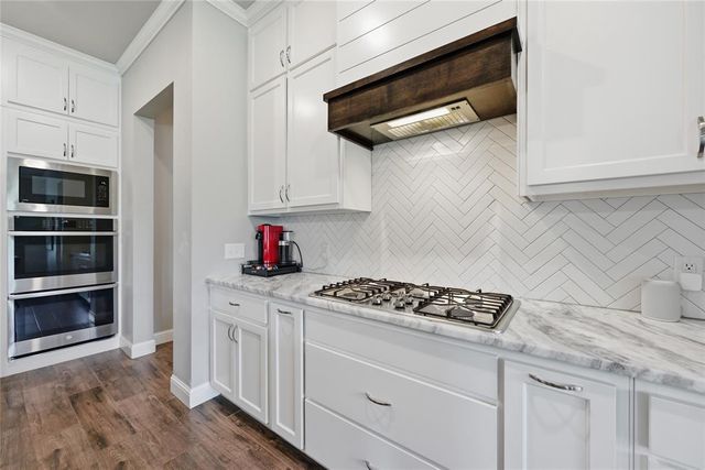 15901 Windrush Place, Edmond, OK 73013