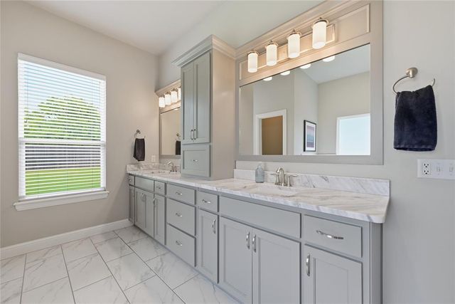 15901 Windrush Place, Edmond, OK 73013