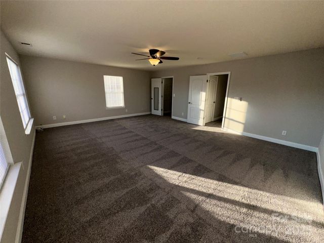 366 Courtland Court, Kannapolis, NC 28081