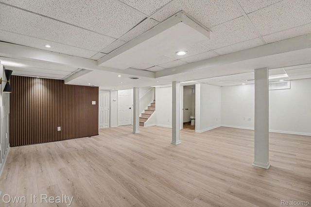 20242 Steel Street, Detroit, MI 48235