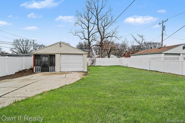 20242 Steel Street, Detroit, MI 48235