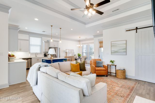 202 San Sebastian Drive, Youngsville, LA 70592