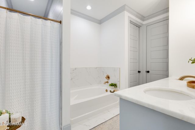 202 San Sebastian Drive, Youngsville, LA 70592