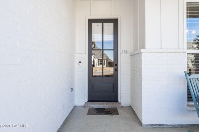 202 San Sebastian Drive, Youngsville, LA 70592