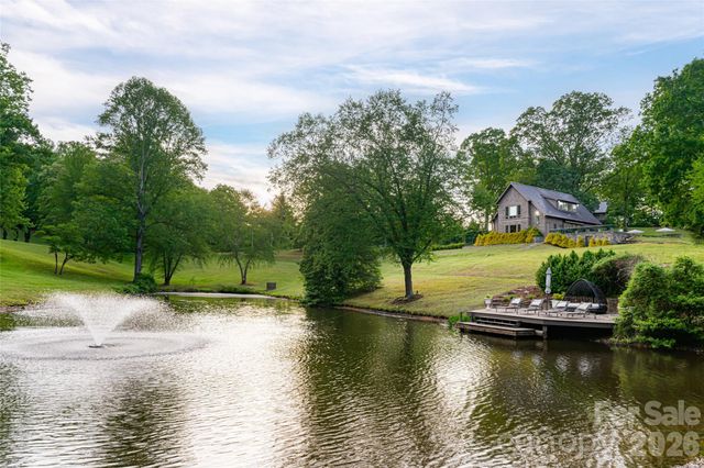 3903 Island Ford Road, Brevard, NC 28712