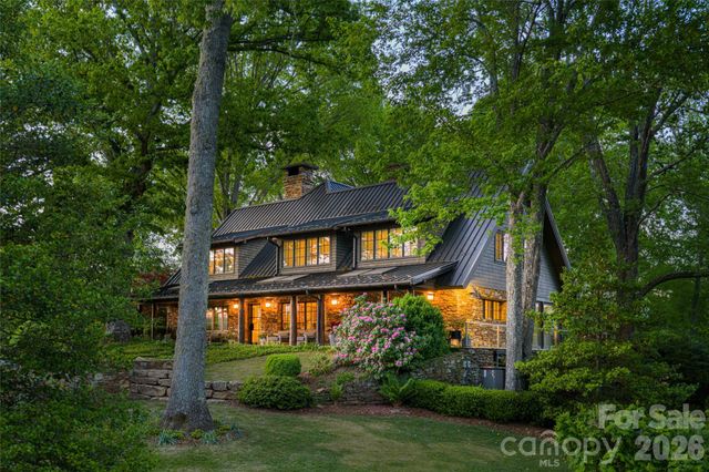 3903 Island Ford Road, Brevard, NC 28712