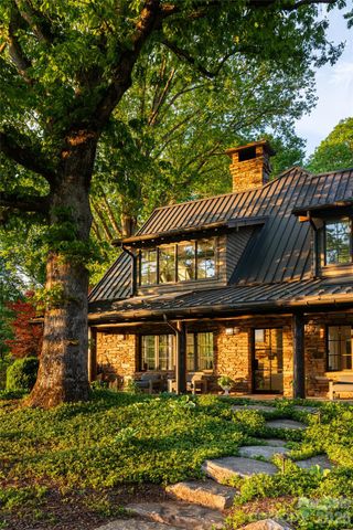 3903 Island Ford Road, Brevard, NC 28712