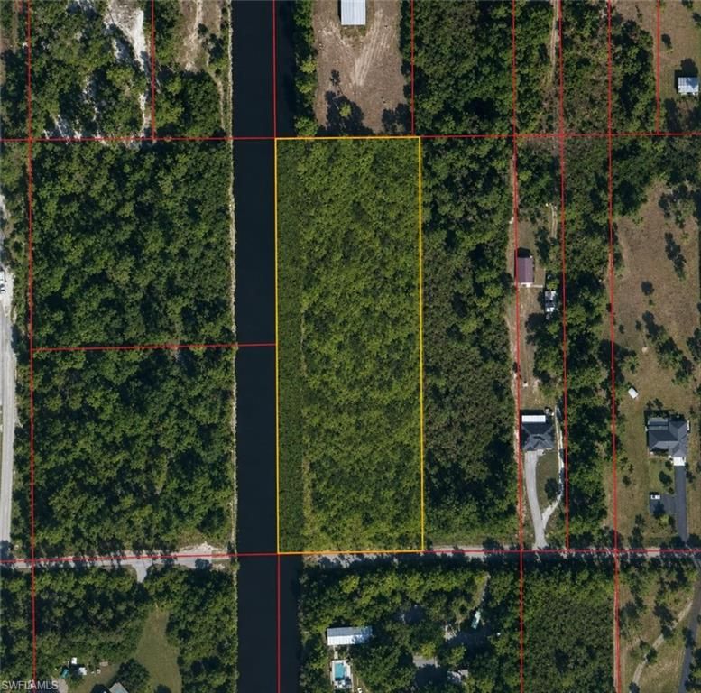 20th Ave NE AVE, NAPLES, FL 34120 — exterior