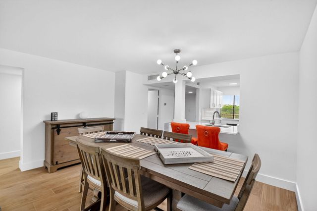 6866 Huntington Lane 602, Delray Beach, FL 33446