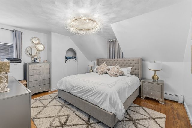 115 Division St, New Bedford, MA 02744