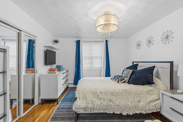 115 Division St, New Bedford, MA 02744