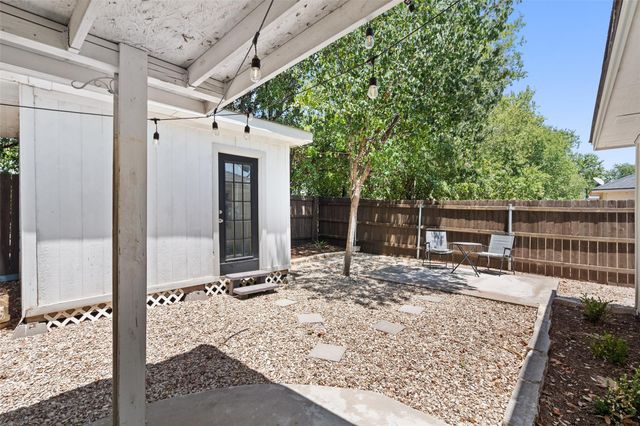 109 Wisteria DR, Georgetown, TX 78626