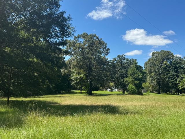 390 Pr 5200, Kennard, TX 75847