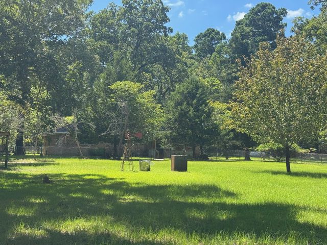 390 Pr 5200, Kennard, TX 75847