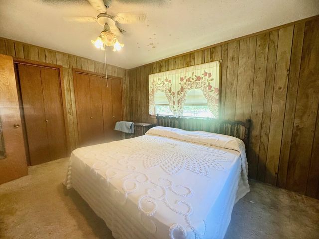 390 Pr 5200, Kennard, TX 75847