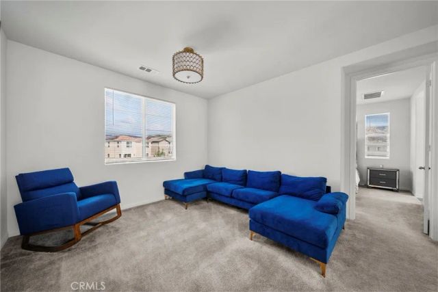 370 Campbell Court, Santa Paula, CA 93060