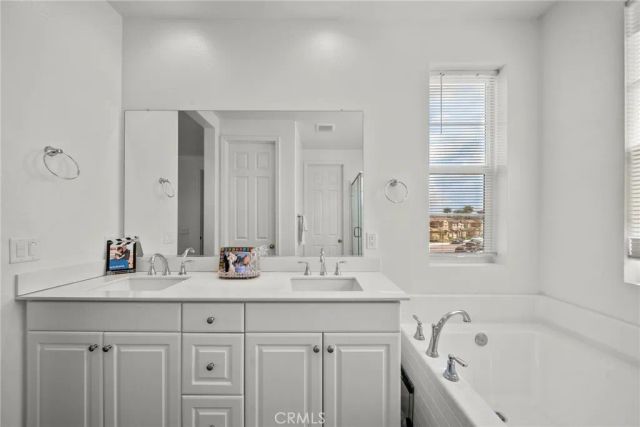 370 Campbell Court, Santa Paula, CA 93060