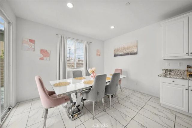 370 Campbell Court, Santa Paula, CA 93060