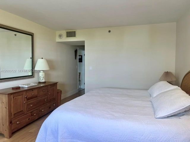 170 Ocean Lane Drive 807, Key Biscayne, FL 33149