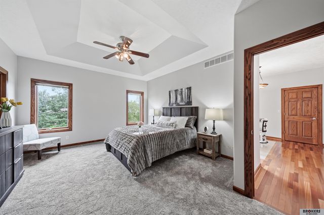 2439 emily Lane, Lincoln, NE 68512