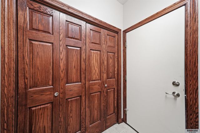 2439 emily Lane, Lincoln, NE 68512