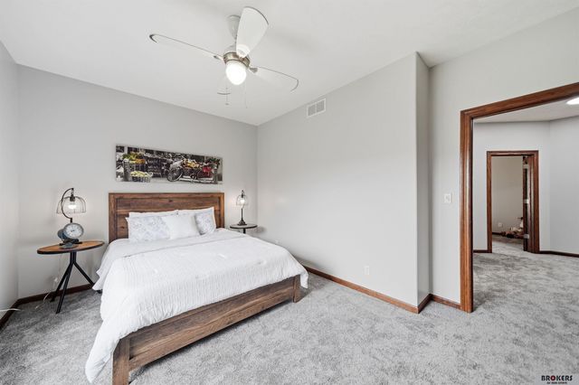 2439 emily Lane, Lincoln, NE 68512