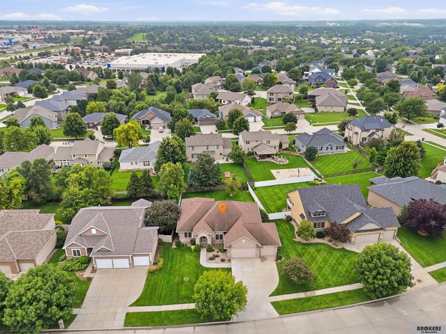 2439 emily Lane, Lincoln, NE 68512