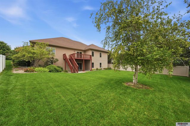 2439 emily Lane, Lincoln, NE 68512