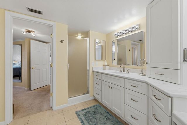 2775 KIPPS COLONY DRIVE S 305, Gulfport, FL 33707