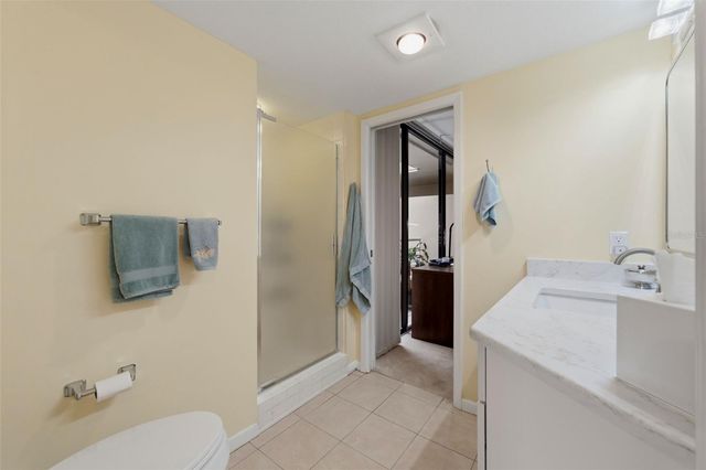2775 KIPPS COLONY DRIVE S 305, Gulfport, FL 33707