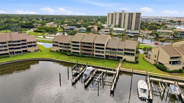 2775 KIPPS COLONY DRIVE S 305, Gulfport, FL 33707