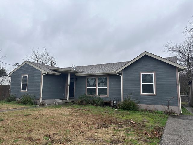 209 W County Line Road, Royse City, TX 75189