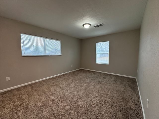 209 W County Line Road, Royse City, TX 75189