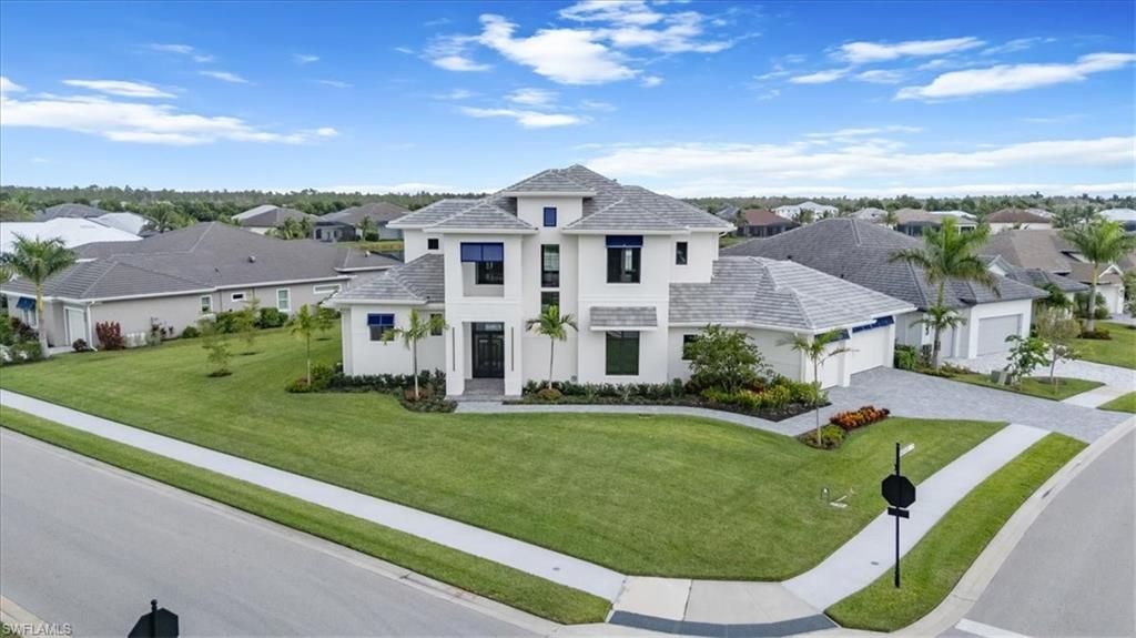 14211 Charthouse CIR, Naples, FL 34114