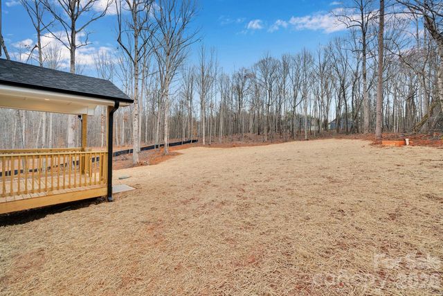 146 Forest Creek Drive, Statesville, NC 28625
