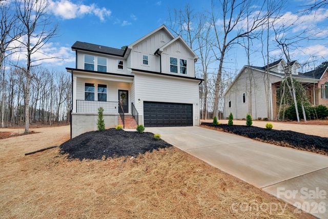 146 Forest Creek Drive, Statesville, NC 28625
