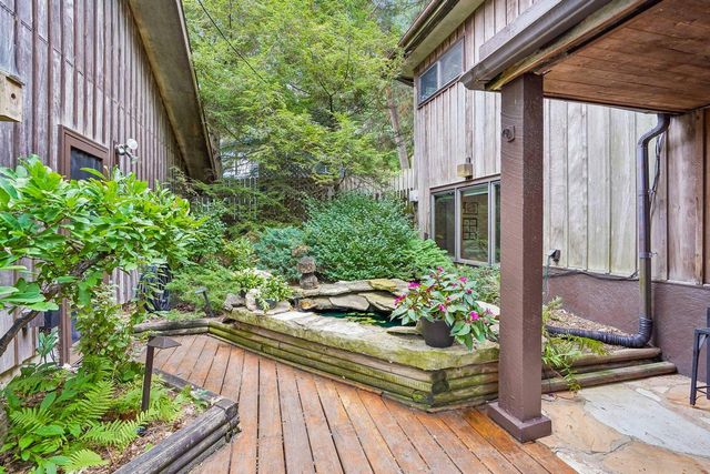 2917 Waunona WAY, Madison, WI 53713