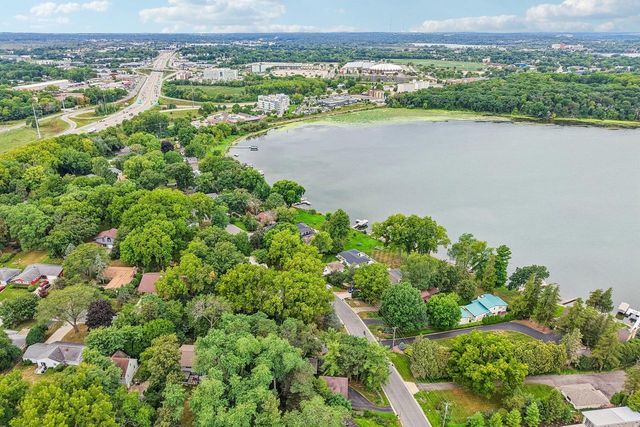2917 Waunona WAY, Madison, WI 53713