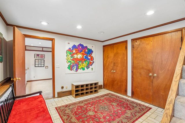 2917 Waunona WAY, Madison, WI 53713