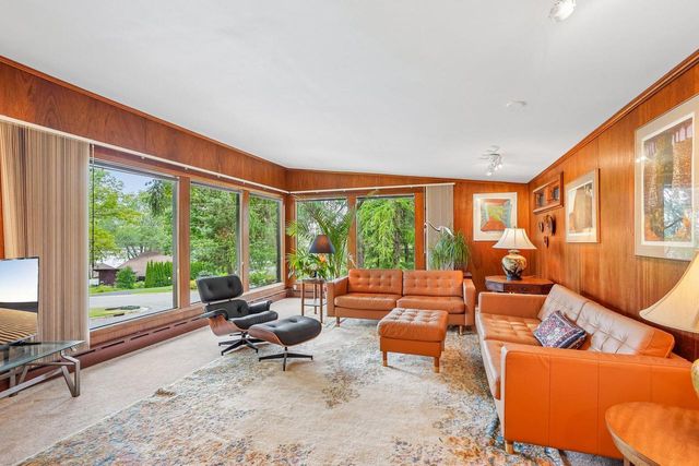 2917 Waunona WAY, Madison, WI 53713