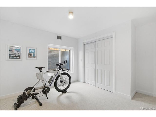 5981 S Vivian St, Littleton, CO 80127