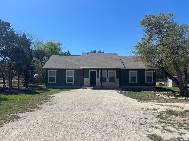 324 Weatherby, Spring Branch, TX 78070