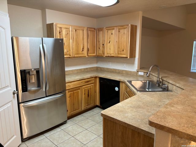 324 Weatherby, Spring Branch, TX 78070