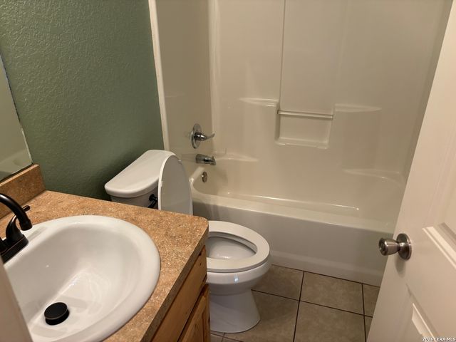 324 Weatherby, Spring Branch, TX 78070